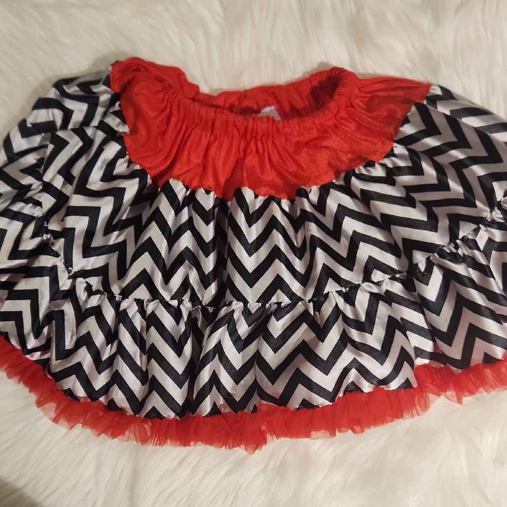 Red, Black & White Ruffle Tutu Chevron Print - Tulle Skirt - Kids Size 7-9 Large